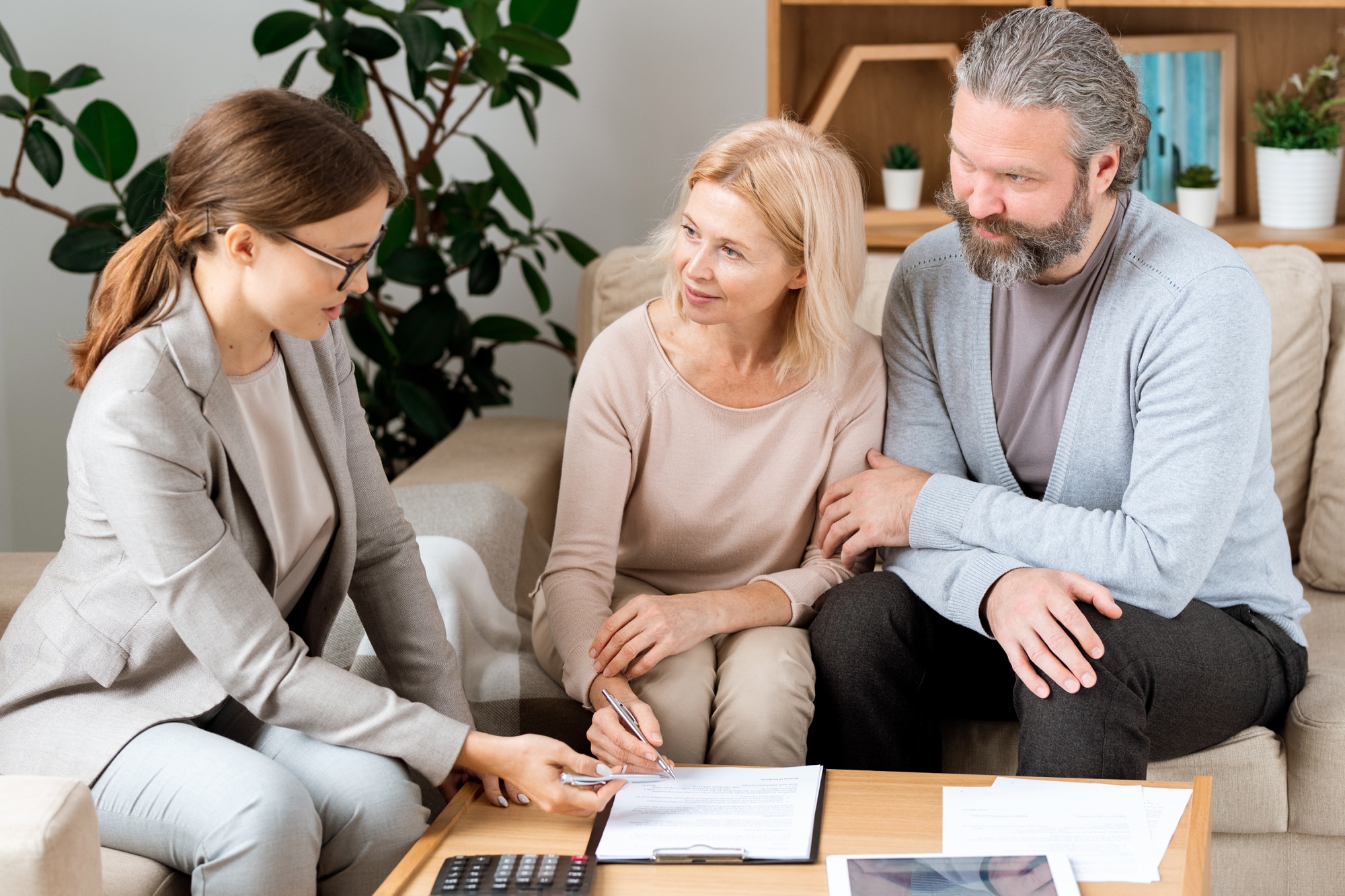 Legal bureau team providing comprehensive pre-trial dispute resolution and mediation